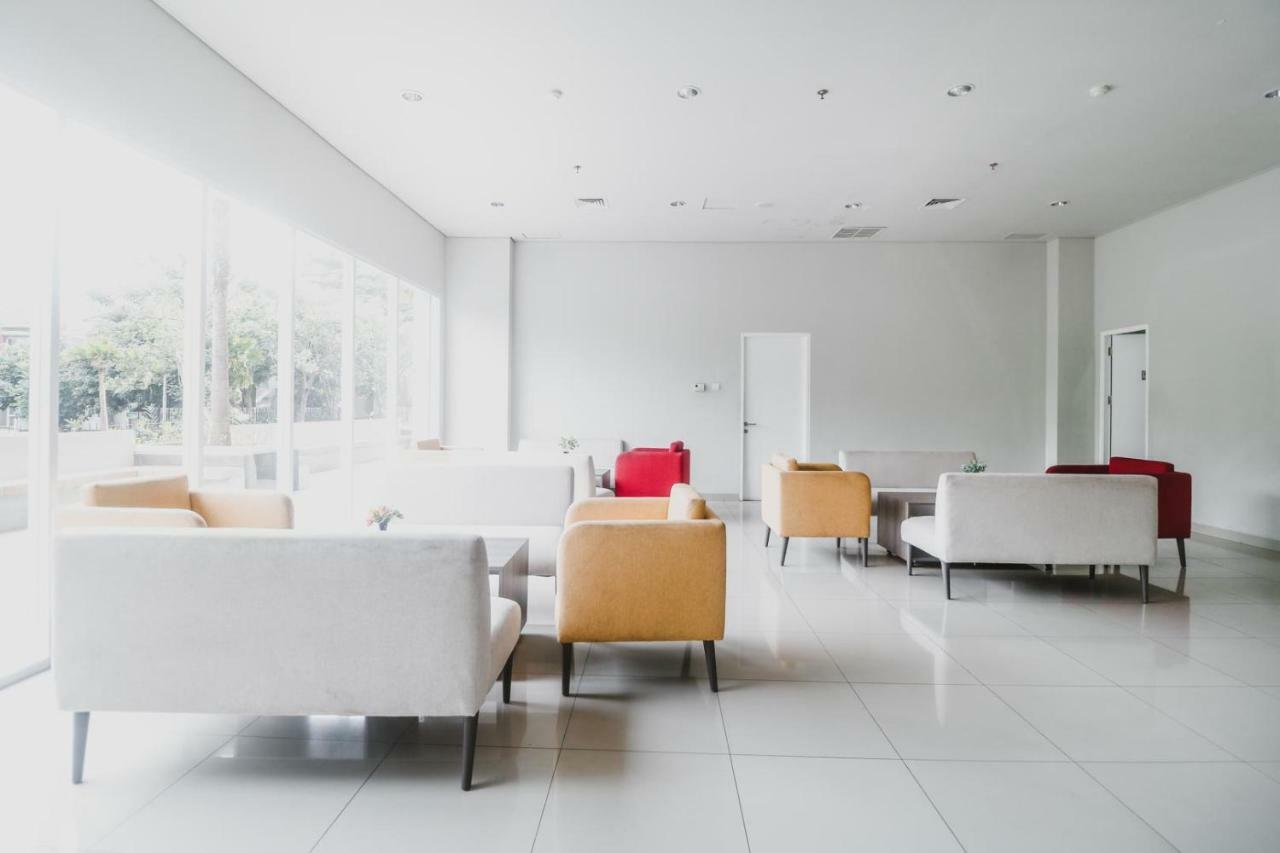 Reddoorz Apartment Near Summarecon Mall Serpong Tangerang Eksteriør billede